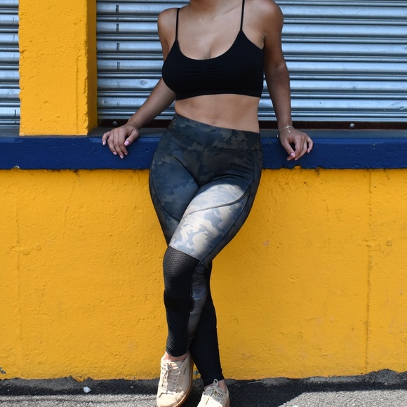 Green Camouflage workout legging - Picture 4 of 8